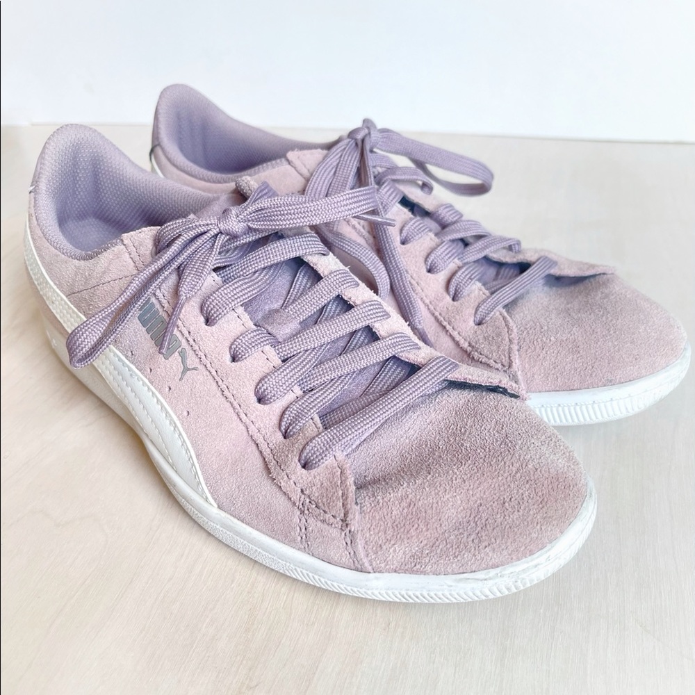 Puma Suede Sneakers in Lavender, Size 9